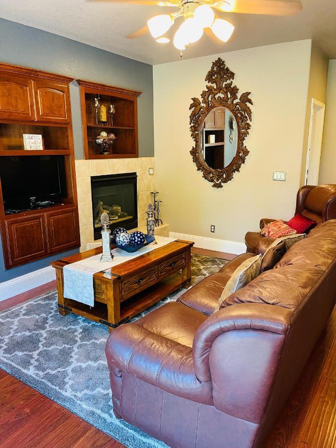 Beautiful Room In Fair Oaks Esterno foto